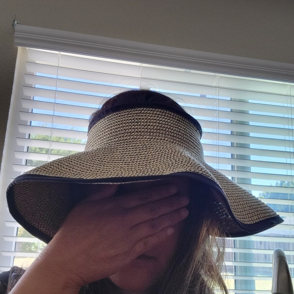 Packable Hat - Picture 2 of 2